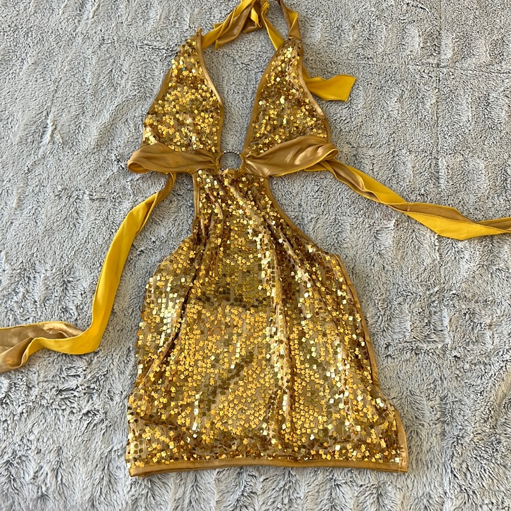 Sexy gold sequin club dress!  Wore once to Vegas!